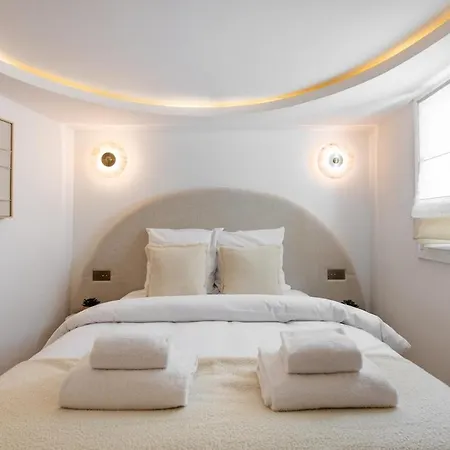 5#new 6 People - Saint-germain Notre-dame París