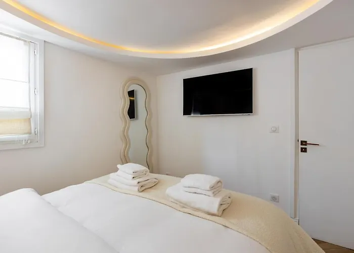5#new 6 People - Saint-germain Notre-dame Apartment